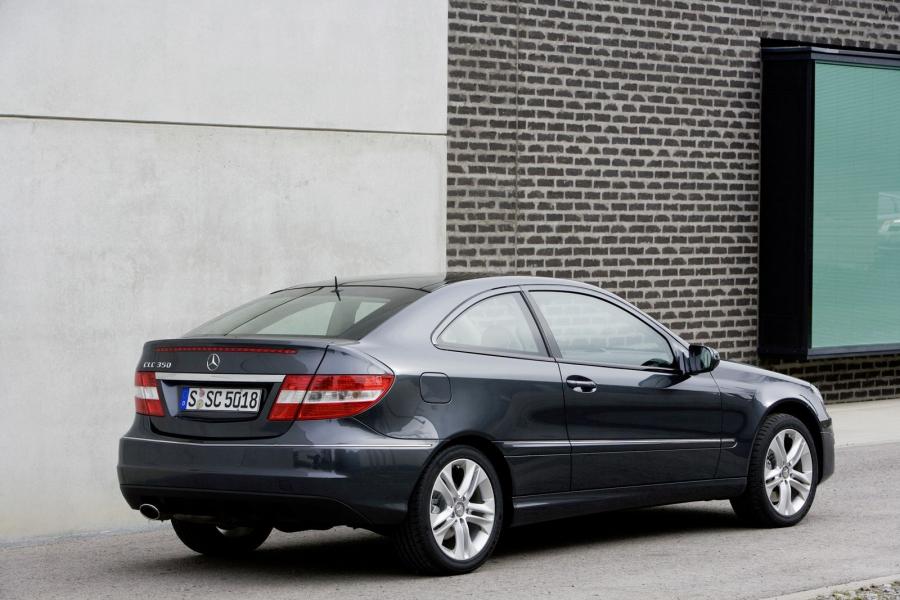  Mercedes-Benz CLC350 Sports Coupe 2009 года  (фото 2 из 5)
